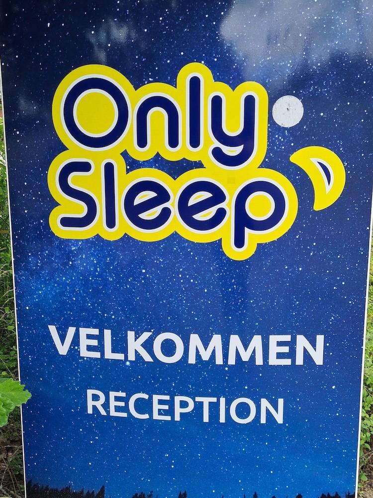 Onlysleep Trafikcenter Hotel Slagelse Kültér fotó